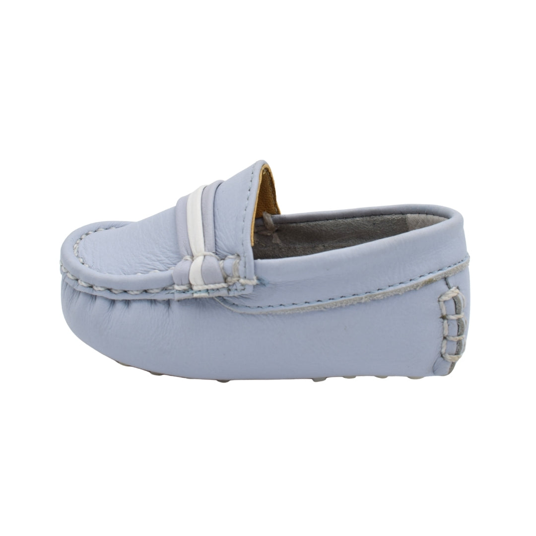 Zapato Mocasín En Cuero Praga Celeste
